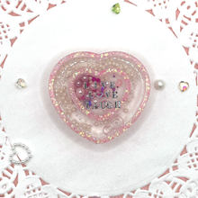 Load image into Gallery viewer, Kawaii Spring Pastel Heart Resin Charm