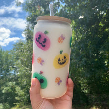 Load image into Gallery viewer, AC Halloween Pumpkins & Candy Beer Can Glass Cup
