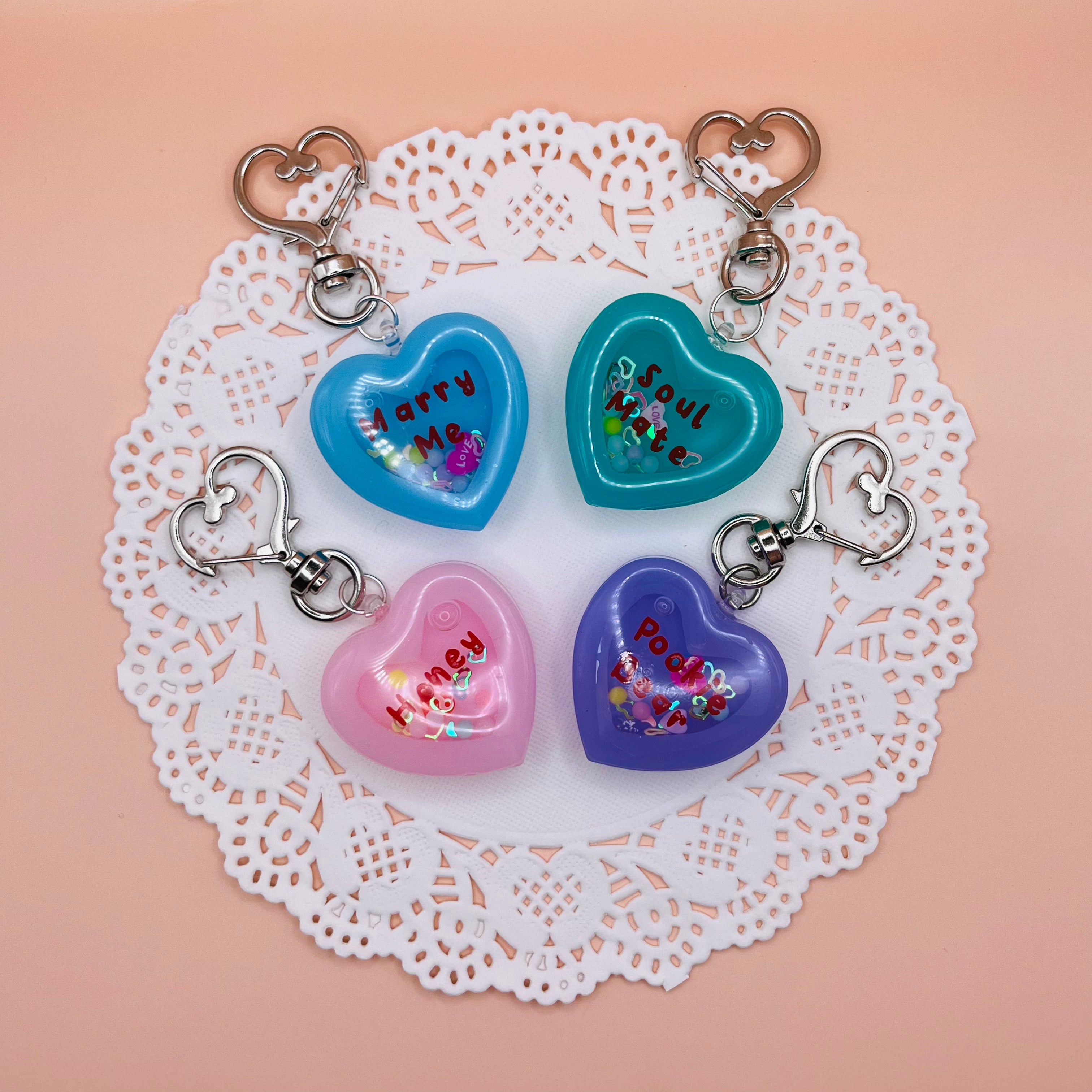 Kawaii Valentine's Day Conversation Candy Heart Shaker Keychain